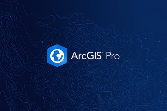 Logo von ArcGIS Pro vor dunkelblauem Hintergrund