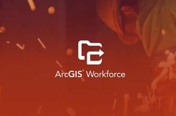 ArcGIS Workforce Logo auf orangefarbenem Hintergrund mit abstrakten Funken